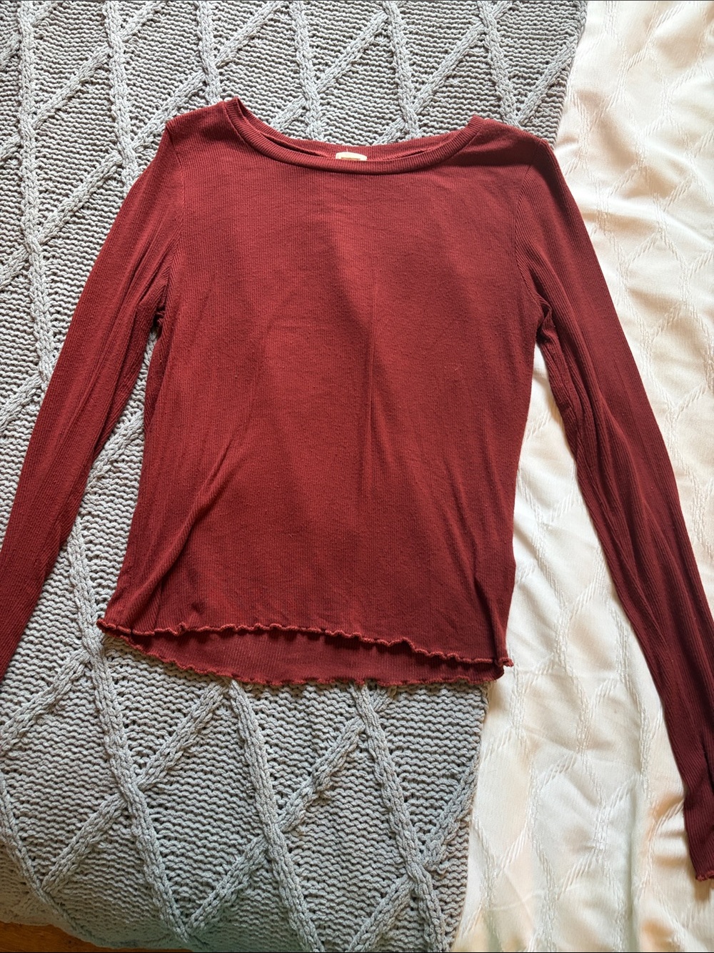 GARAGE Long Sleeve Ribbed Top in Maroon